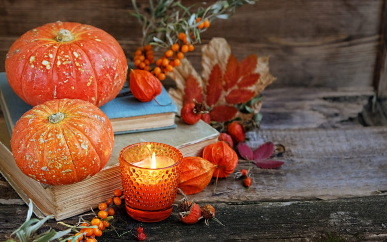 October Snapshot - Pumpkins and Books